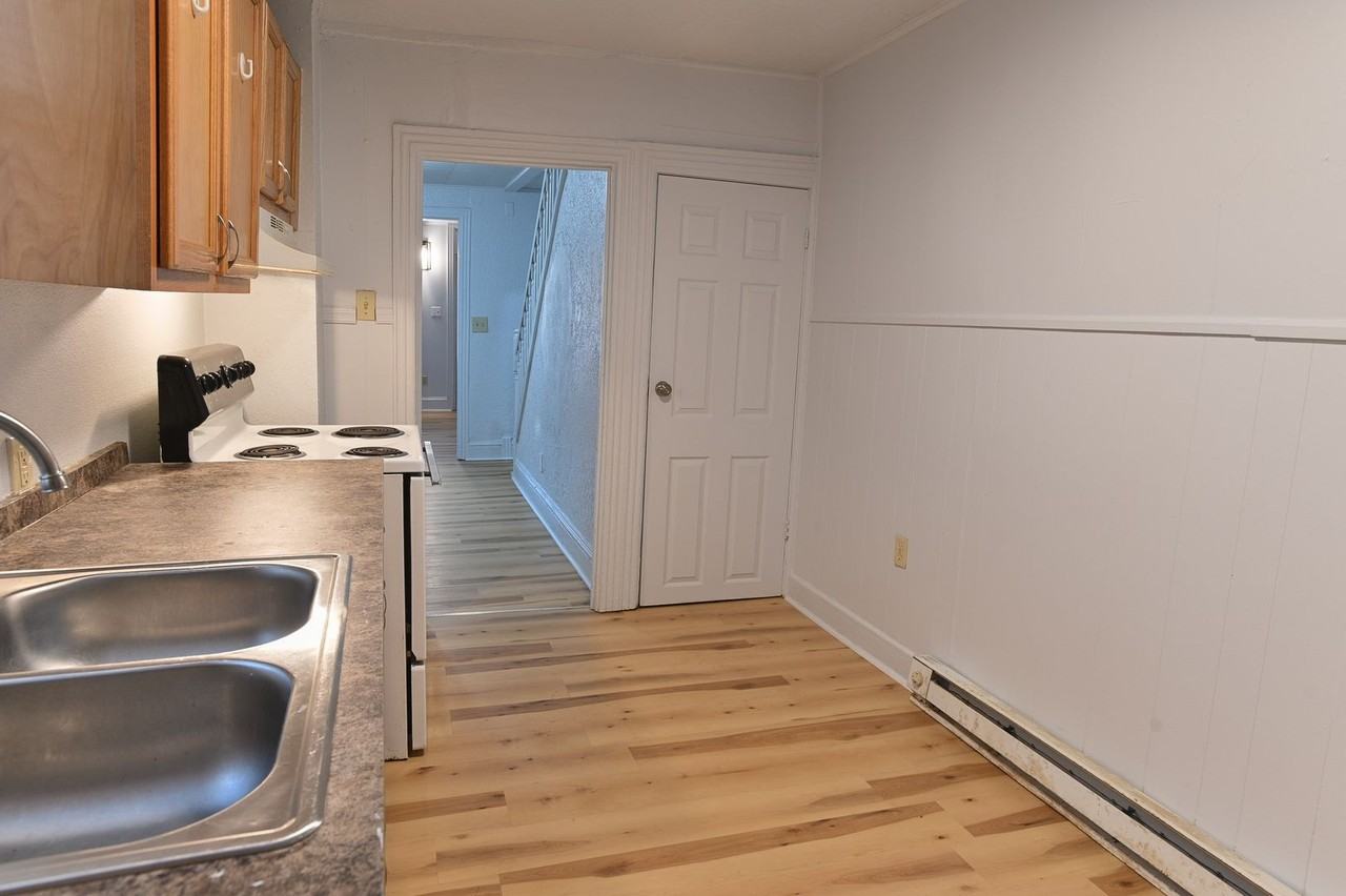 1957 Rudy Rd - Photo 7 of 31