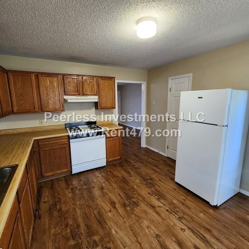 505 4th Ave Sw - Photo 6 of 26