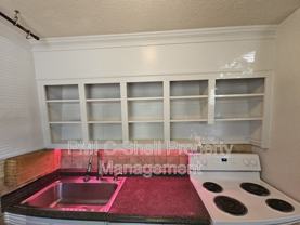 210 N Pinewood Ln - Photo 1 of 1