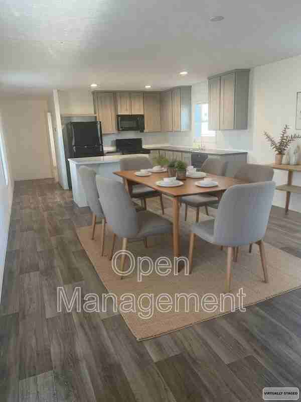 1215 Monte Carlo Dr N - Photo 2 of 11