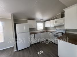 featured image of 3080 Suttle St #60