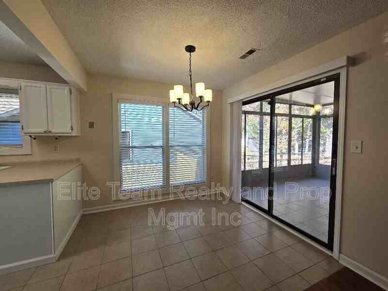 3738 Sweetgrass Ln - Photo 6 of 31