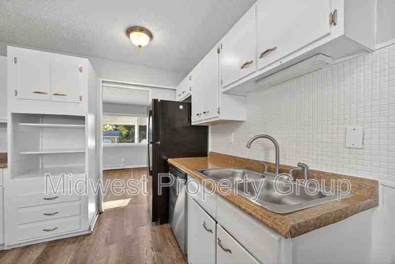 813 Lynn Haven Ln - Photo 5 of 22