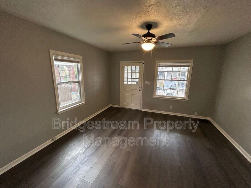 106 South Sperling Avenue - Photo 2 of 6