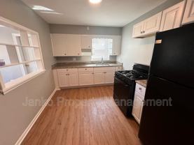 2237 Vermont St #1E - Photo 1 of 1