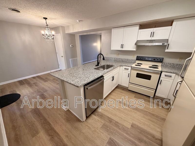 1711 Herrin Dr - Photo 7 of 21