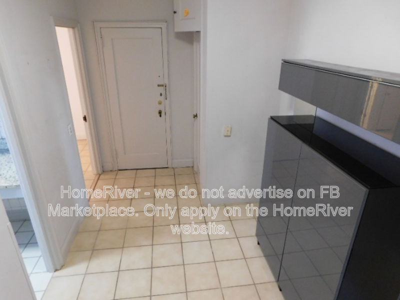 3900 Rose Hill Ave #201 - Photo 3 of 25