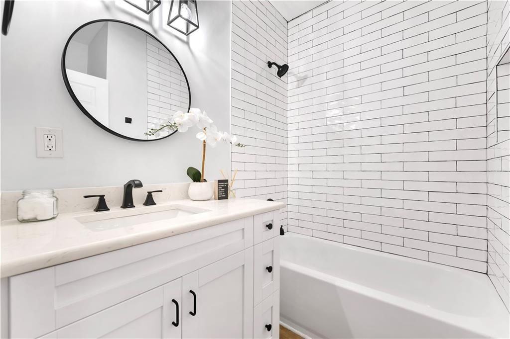 56 Holly Rd Nw - Photo 5 of 31