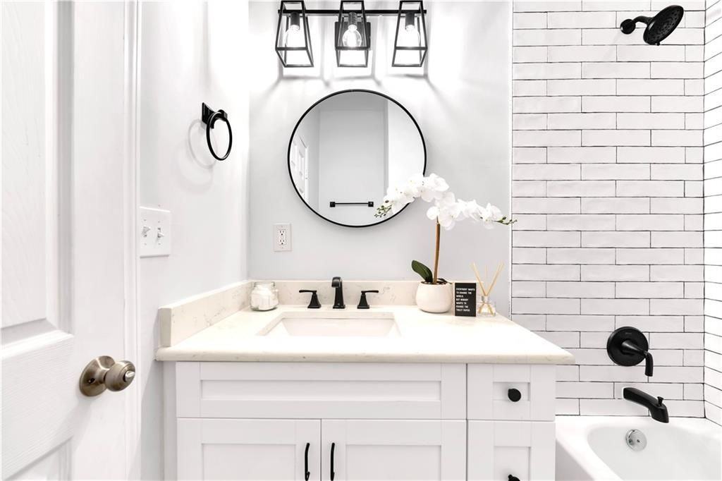 56 Holly Rd Nw - Photo 6 of 31