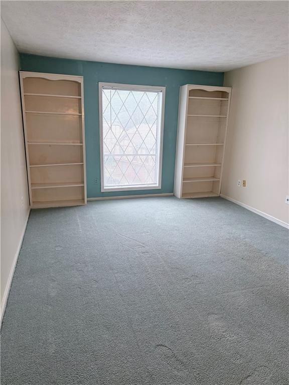 3237 Abbeywood Dr - Photo 3 of 10