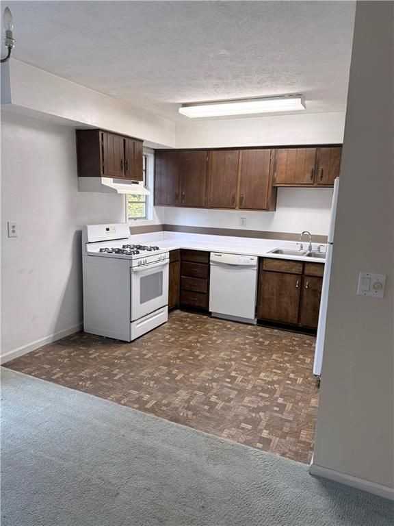 3237 Abbeywood Dr - Photo 5 of 10