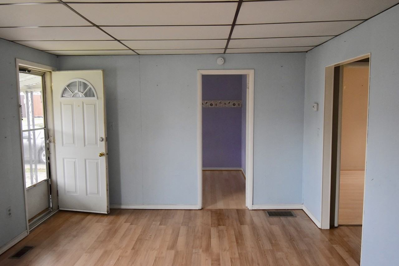 1069 Felix Avenue - Photo 4 of 14