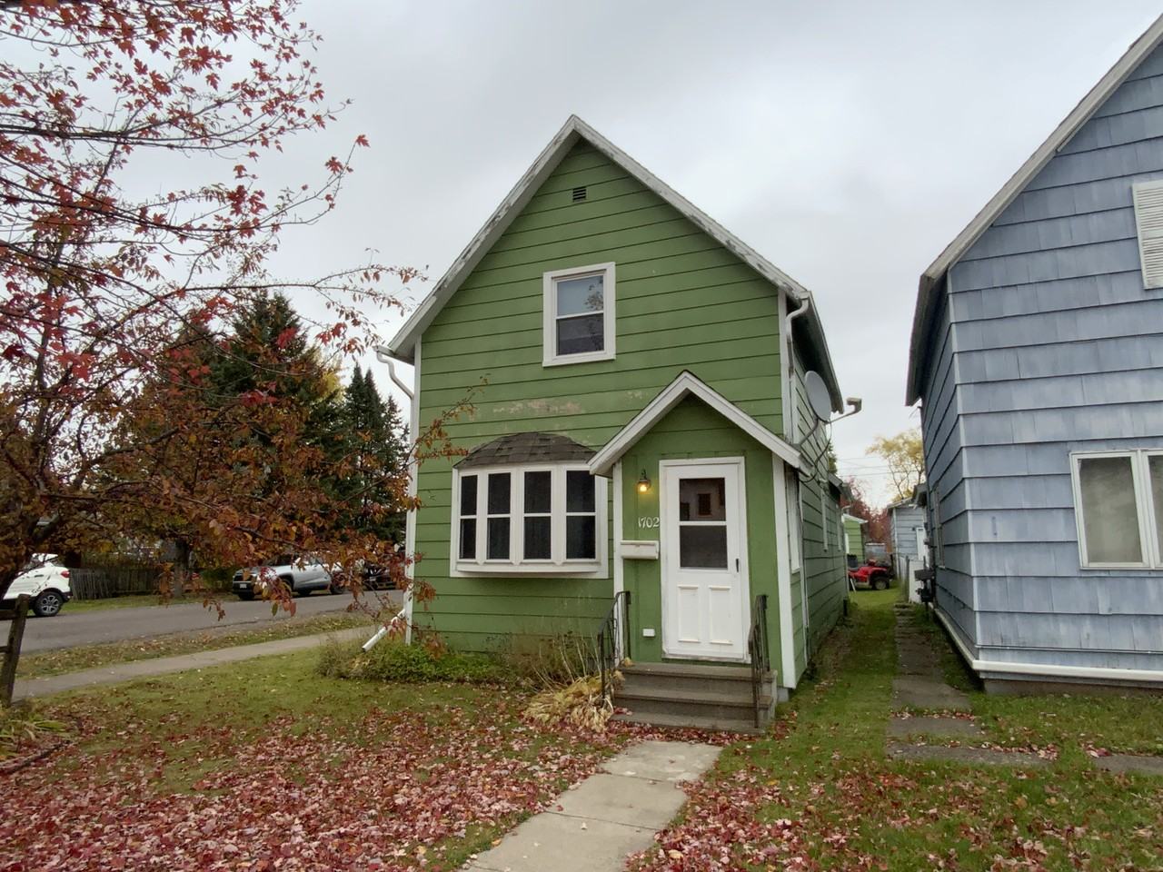 1702 Iowa Avenue - Photo 2 of 16