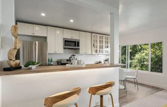 1312 S Centinela Ave - Photo 1 of 1