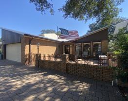 925 Holbrook Cir - Photo 1 of 1