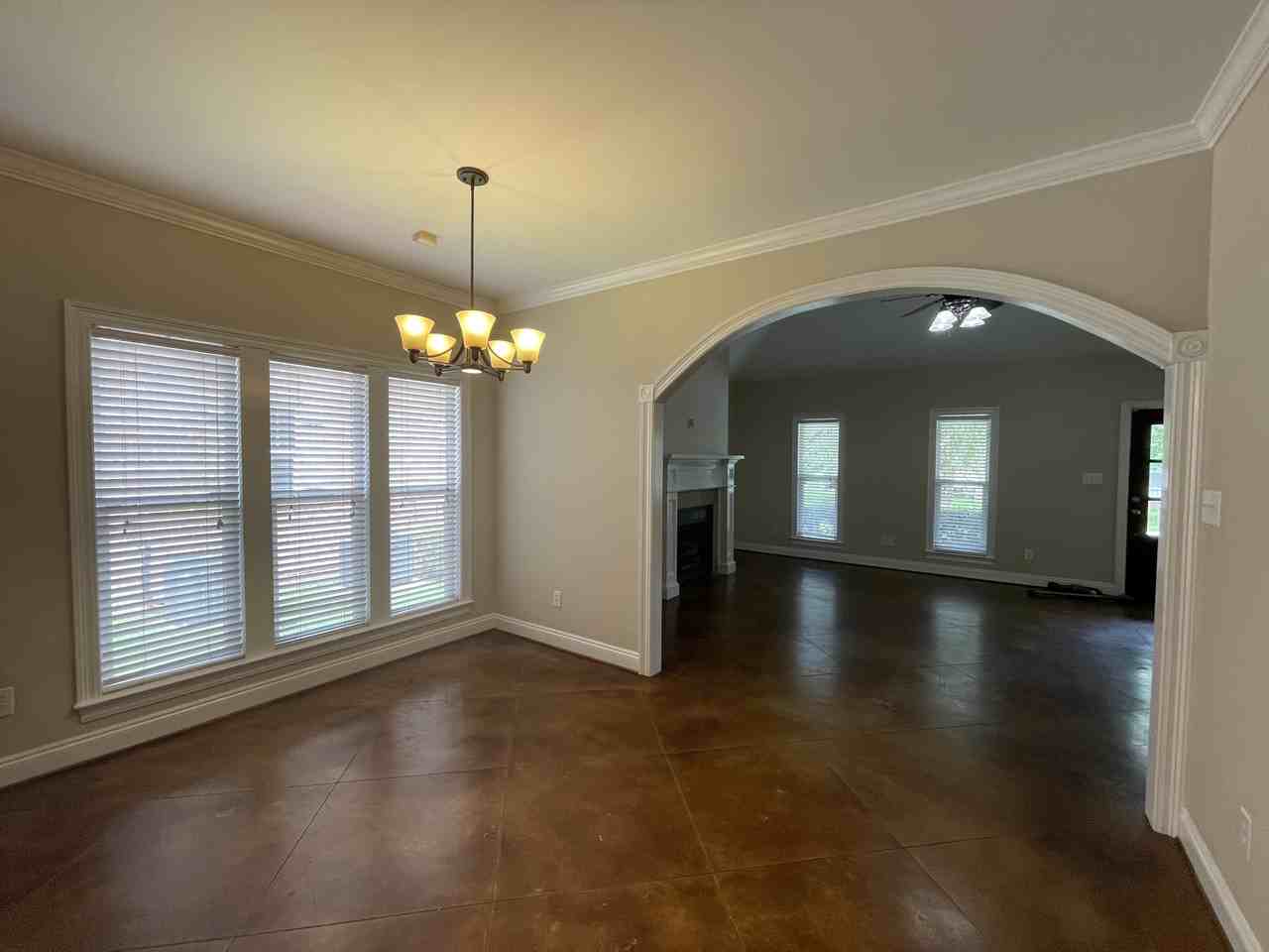 30013 Saint Barbara St - Photo 4 of 9