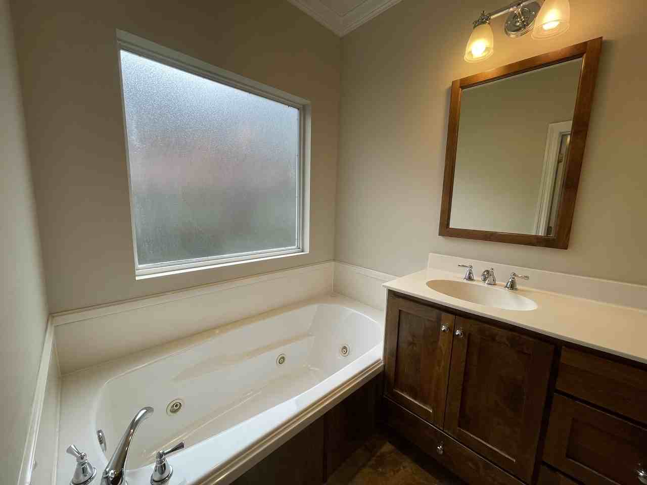 30013 Saint Barbara St - Photo 7 of 9