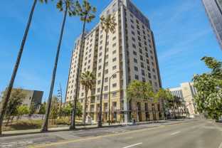 175 W Saint James St - Photo 1 of 1