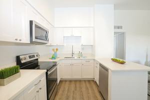 featured image of 3727 E 5th St