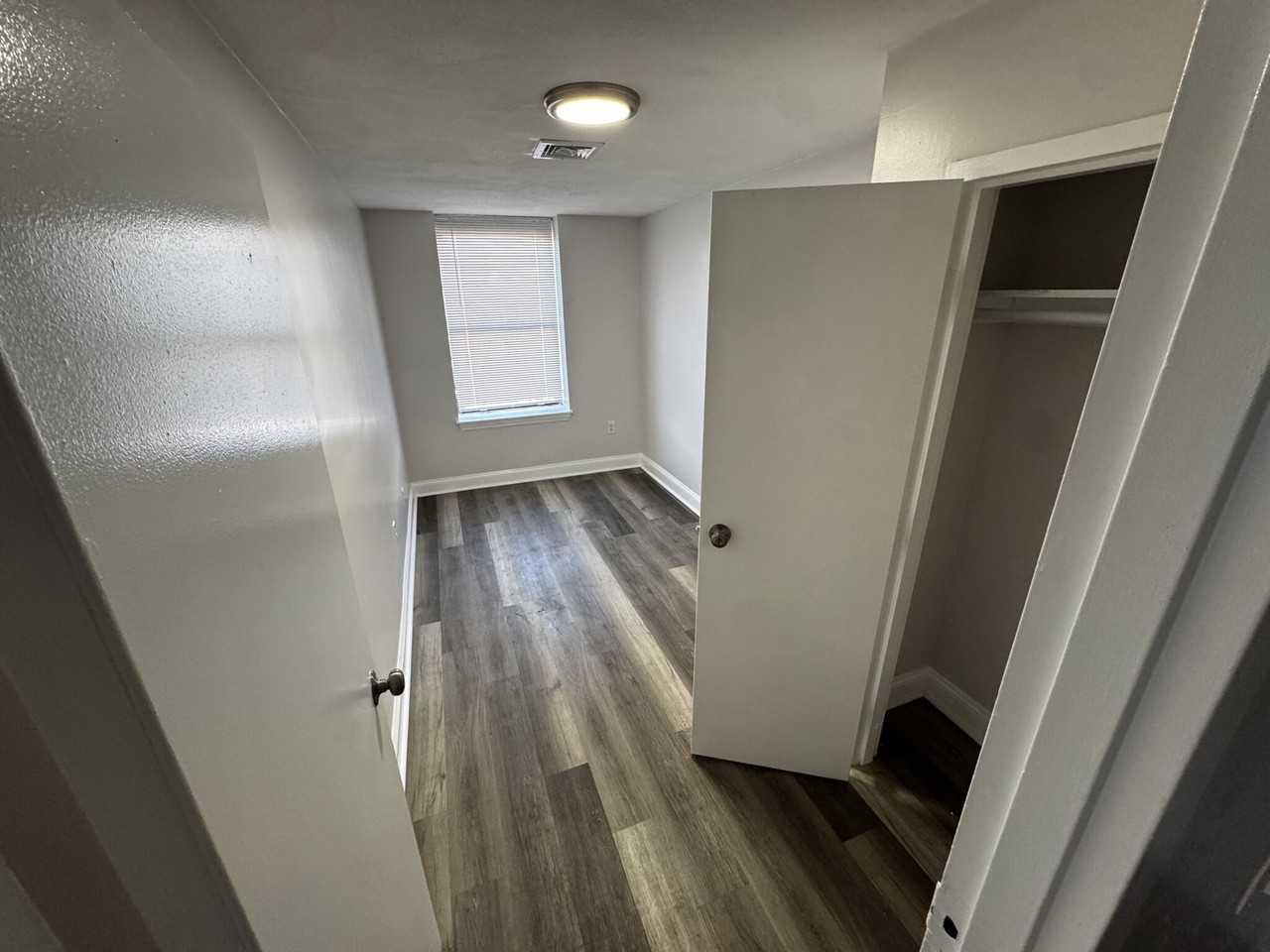 94 Eastern Ave #7 - Photo 3 of 7