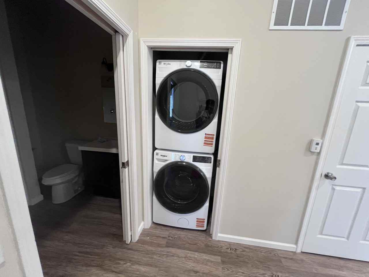 1440 Peck St #5 - Photo 6 of 7