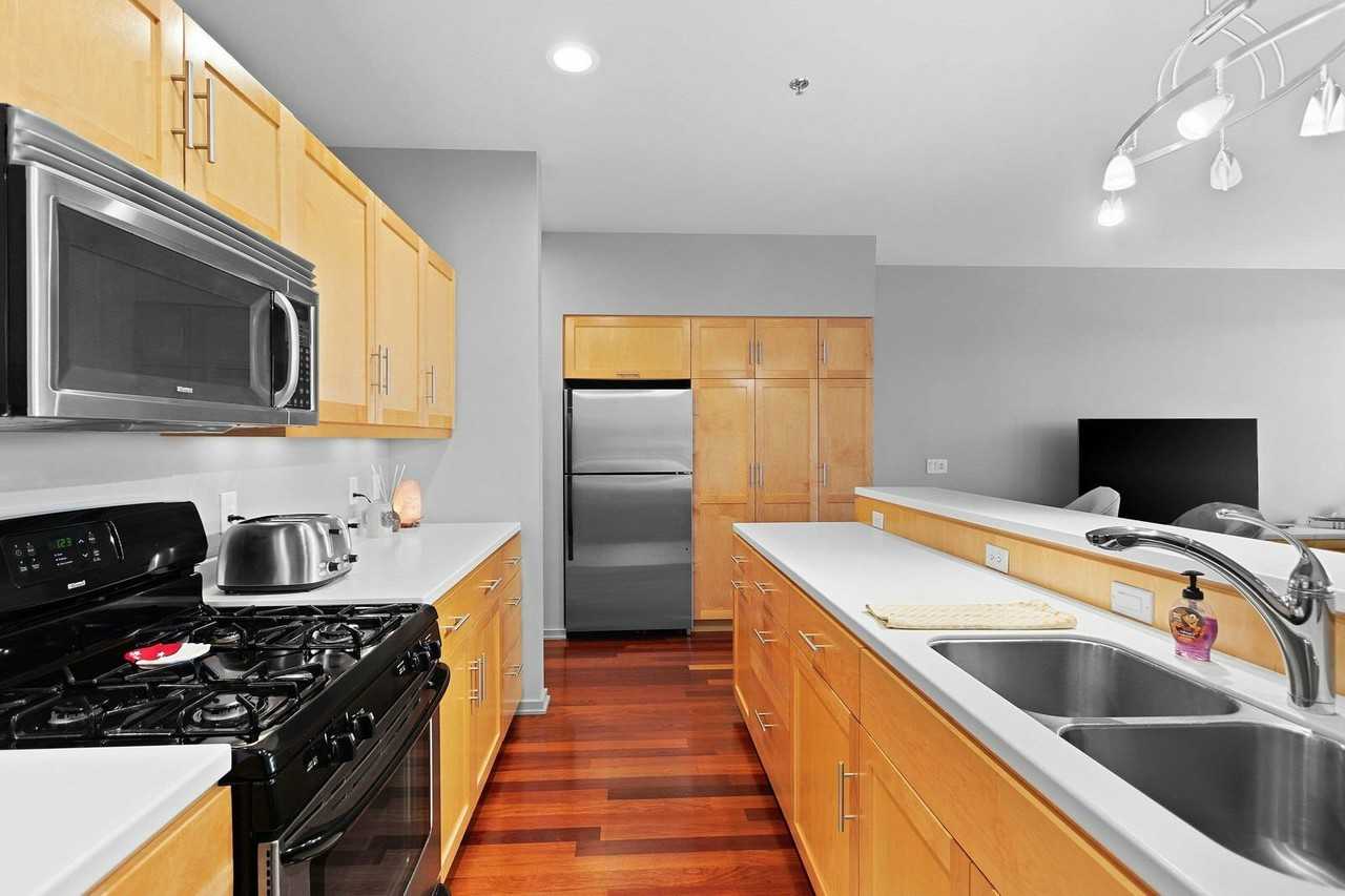 101 Cherry St #206 - Photo 7 of 23