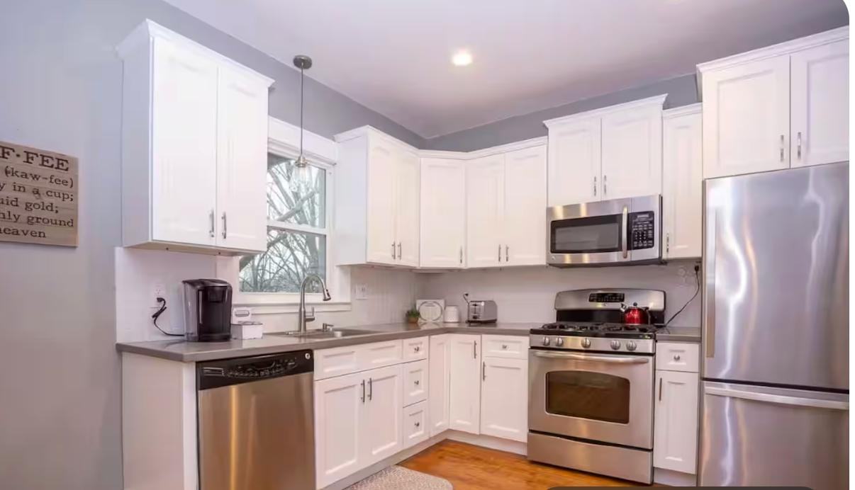 1110 3rd St NW - Photo 5 of 7