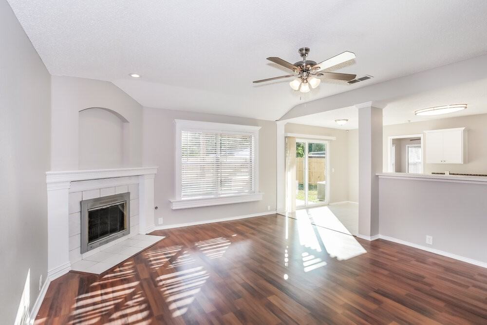 1212 Springcreek Drive - Photo 4 of 16