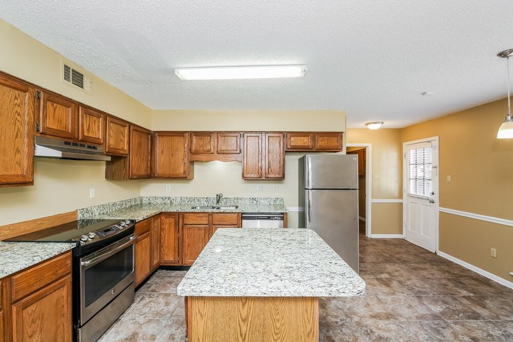 2045 Shetland Cv - Photo 7 of 17