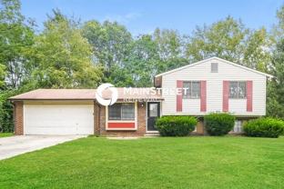 6523 Woodmere Cir - Photo 1 of 1