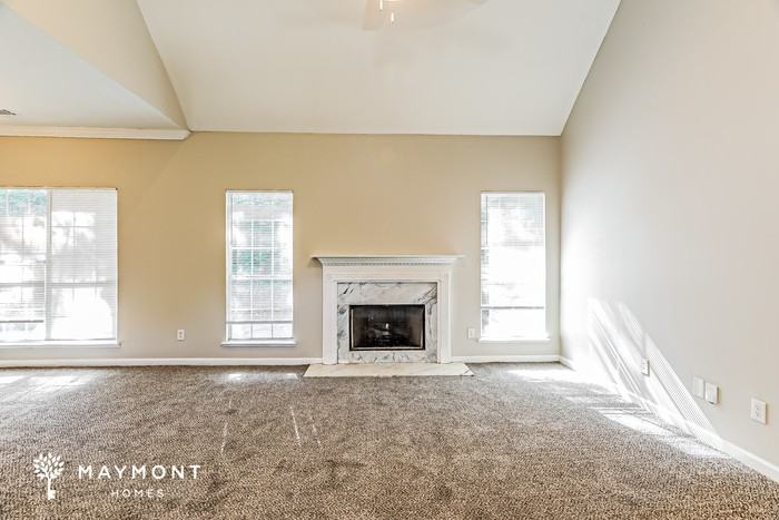 4010 Falliston Dr - Photo 4 of 12