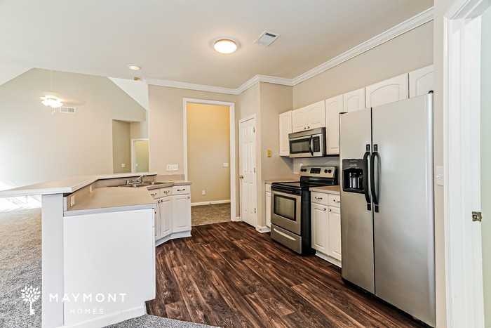 4010 Falliston Dr - Photo 7 of 12