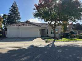 featured image of 10707 Fire Island Cir