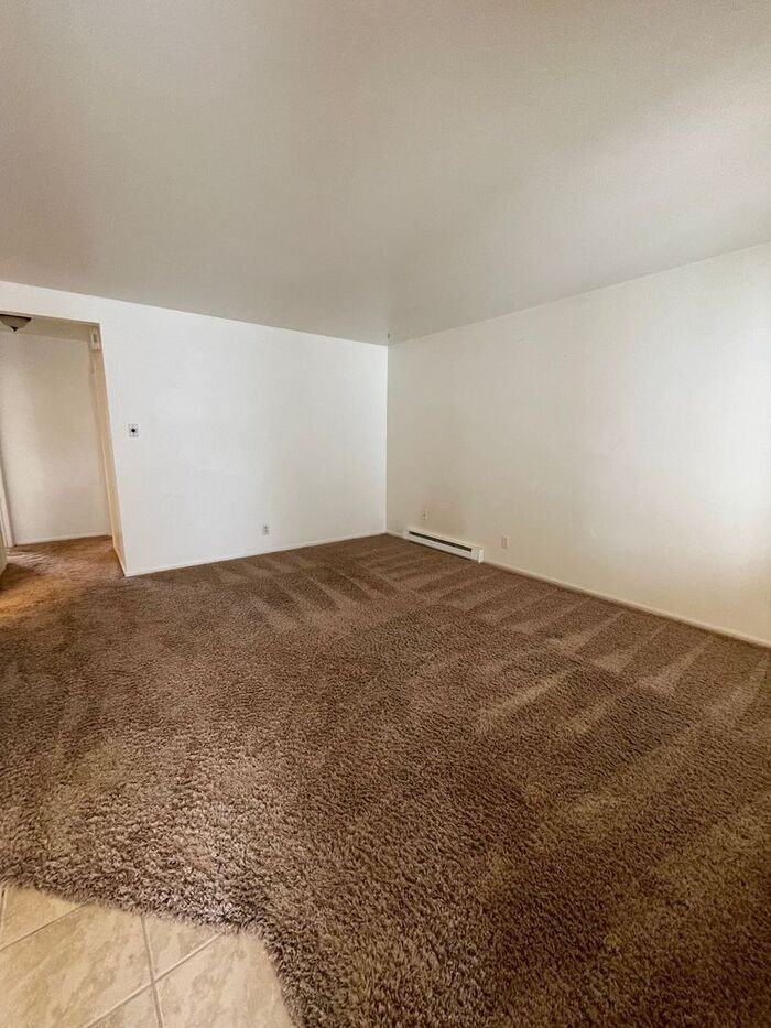 62 Glenroyal Drive #2 - Photo 6 of 16