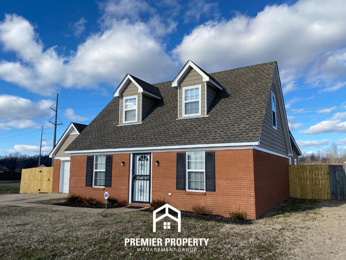 7449 Dunbarton Dr - Photo 2 of 14