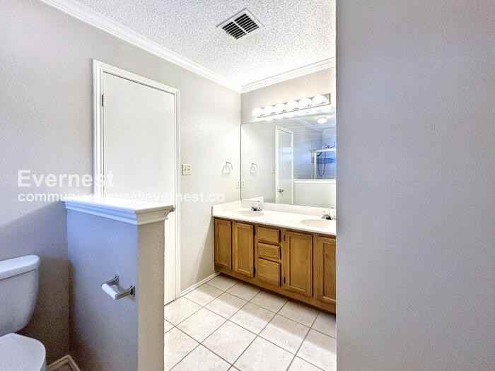 13923 Conner Downs Dr - Photo 6 of 16