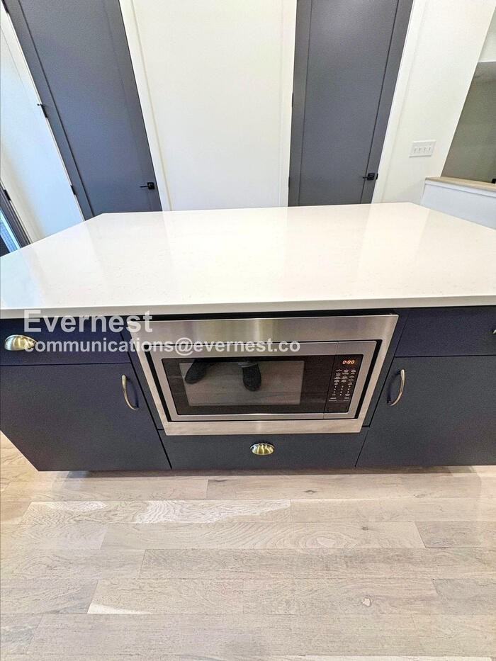 2347 Hosea L Williams Drive Southeast #17 - Photo 3 of 33