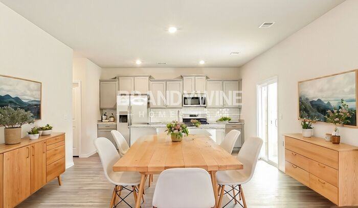 205 Abbots Glen Rd - Photo 7 of 44