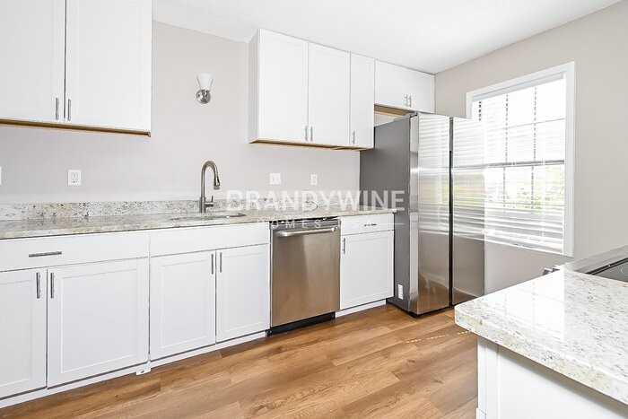 7104 Atherton Cv - Photo 7 of 20