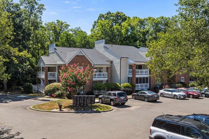 1003 Kingswood Dr #N - Photo 3 of 23