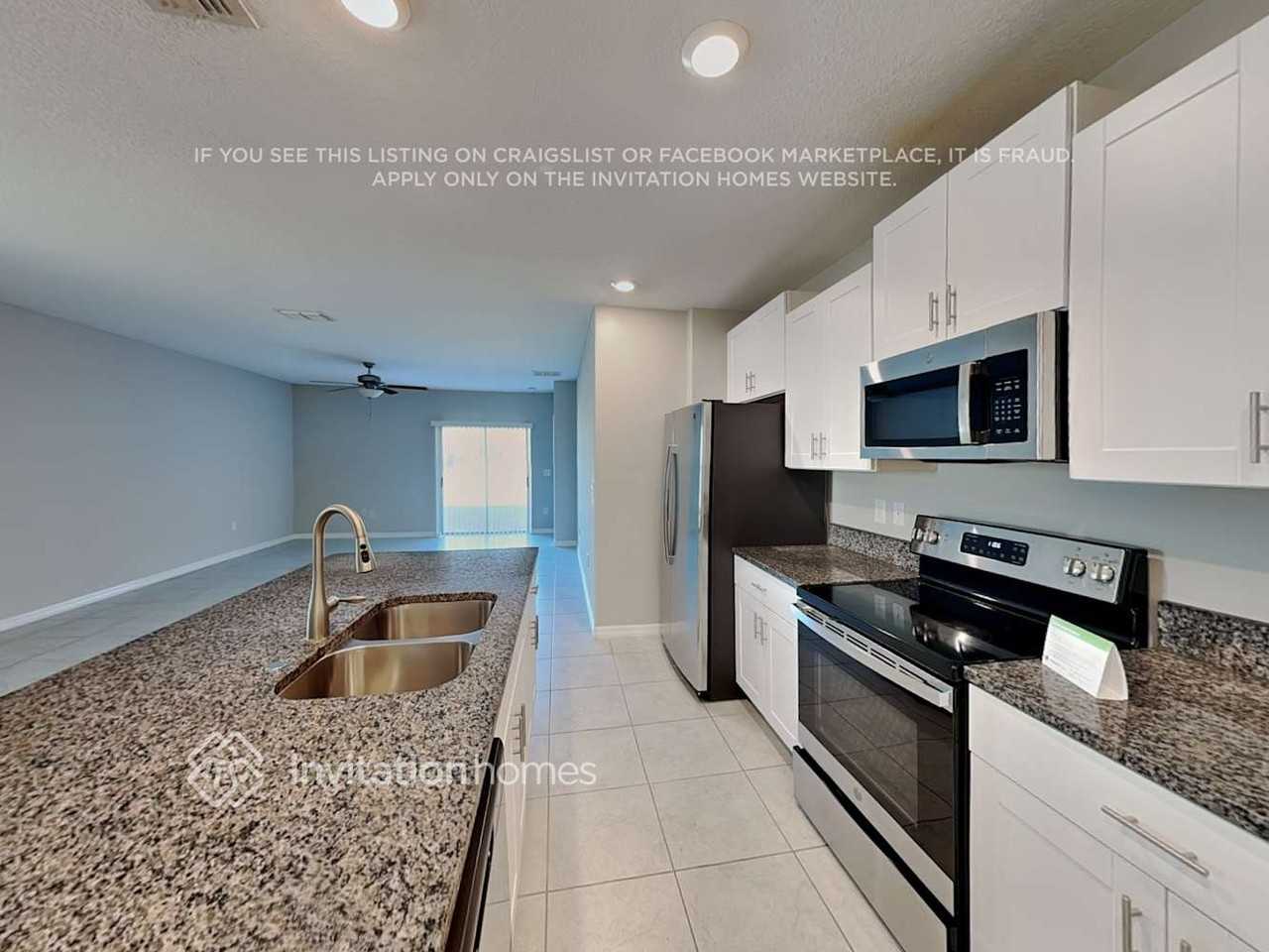 7754 Silver Berry Ct - Photo 6 of 22