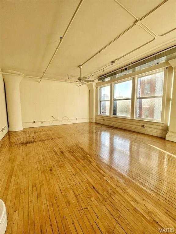 1709 Washington Ave #500 - Photo 5 of 16