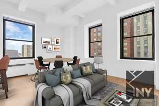 90 Albany St #18P - Photo 1 of 1