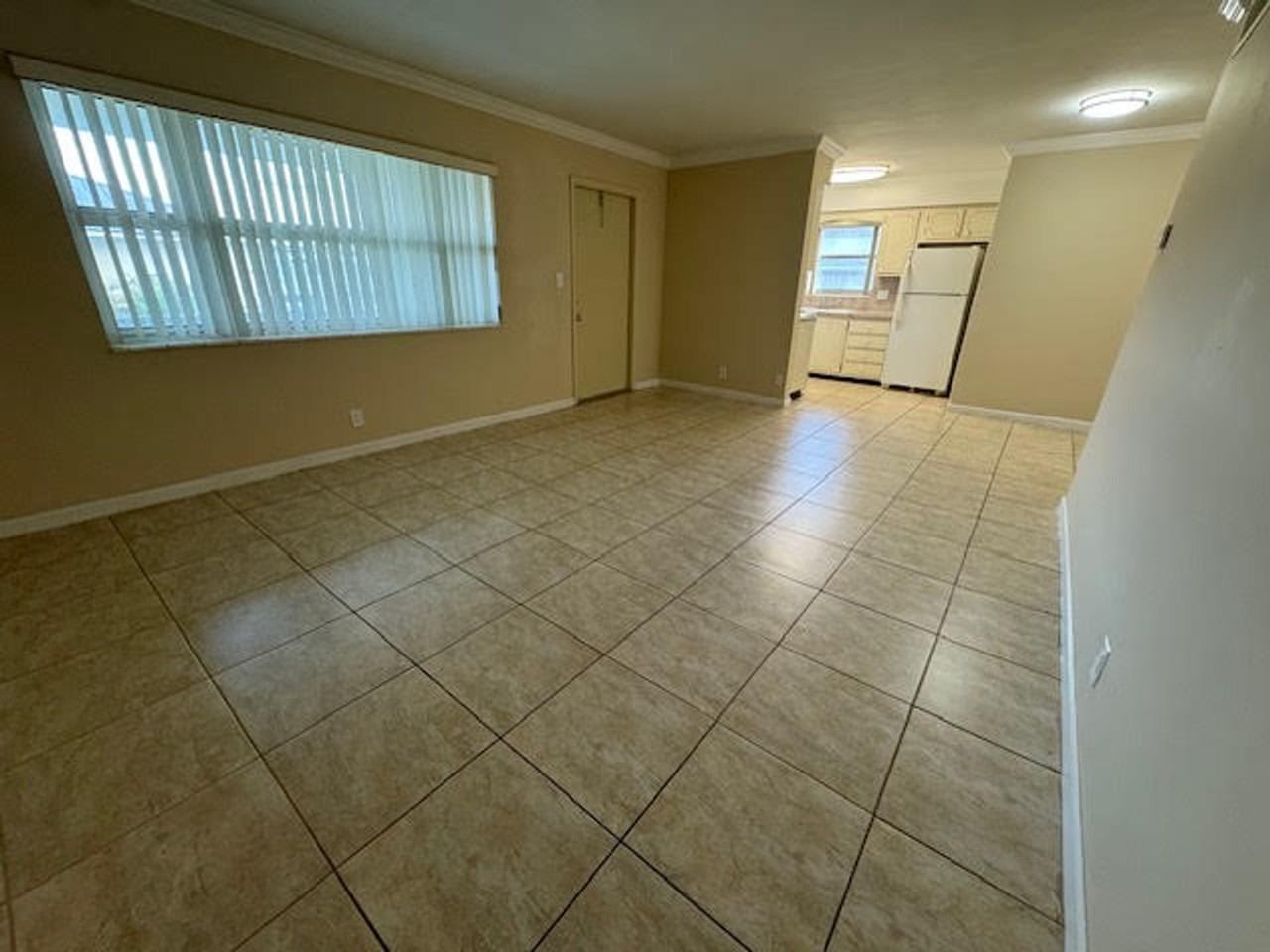 3700 Polk St Hollywood, FL 33021 - Photo 2 of 6