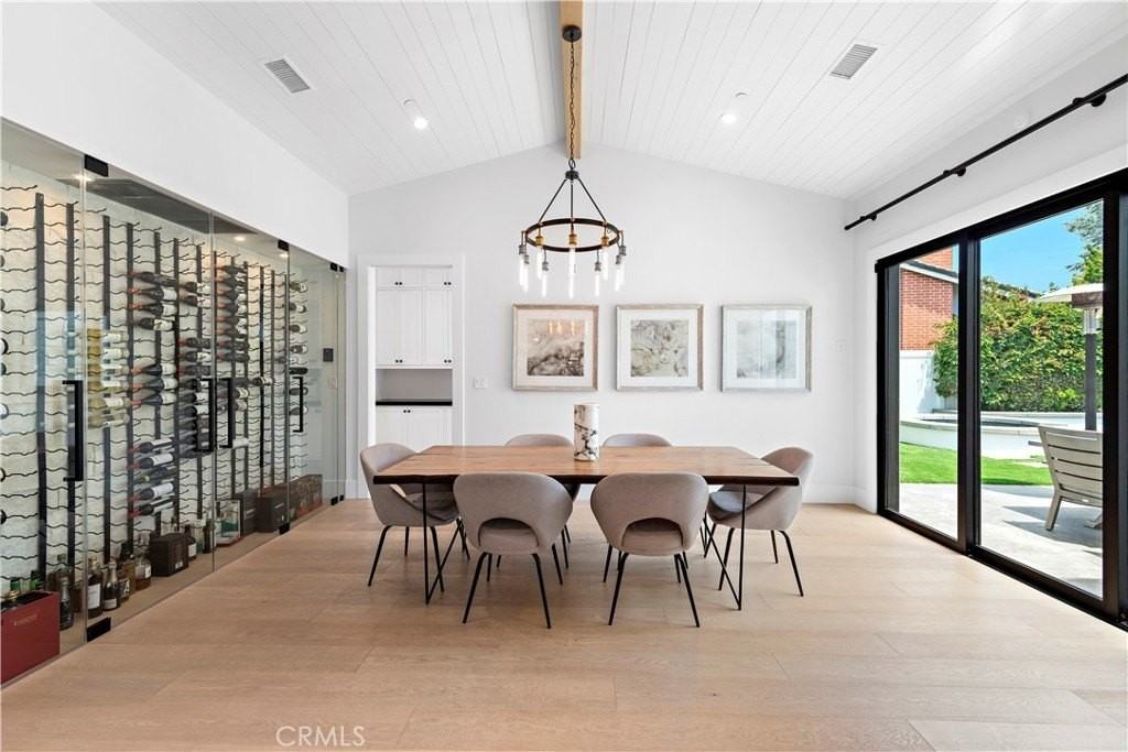 2507 Alta Vista Dr - Photo 7 of 40