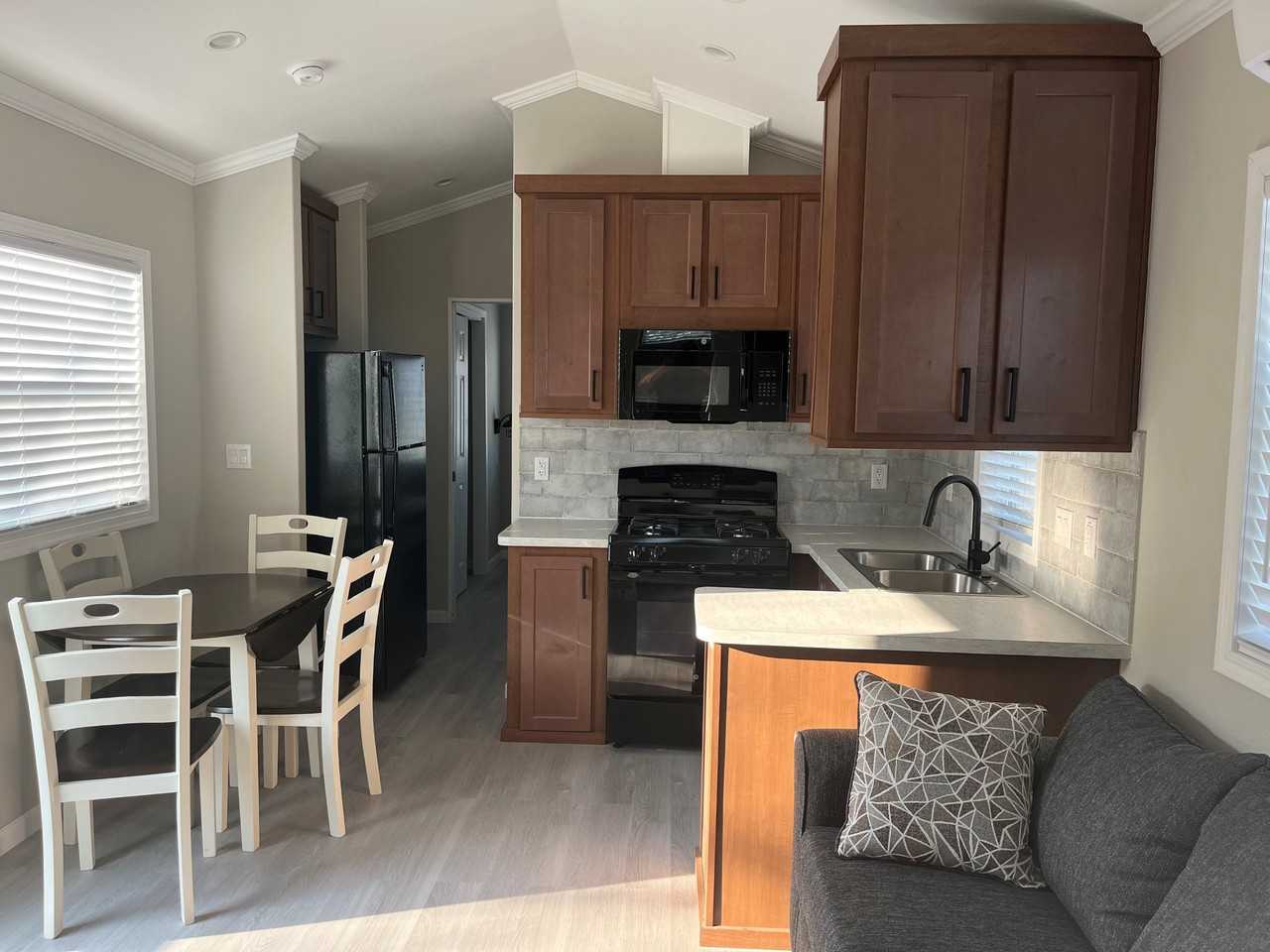 1150 Hamilton Ln #9 - Photo 2 of 15