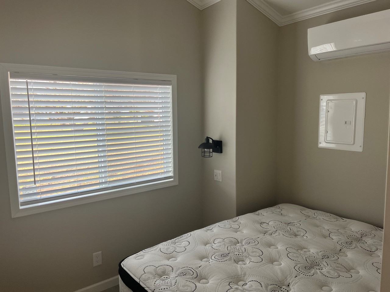 1150 Hamilton Ln #9 - Photo 4 of 15