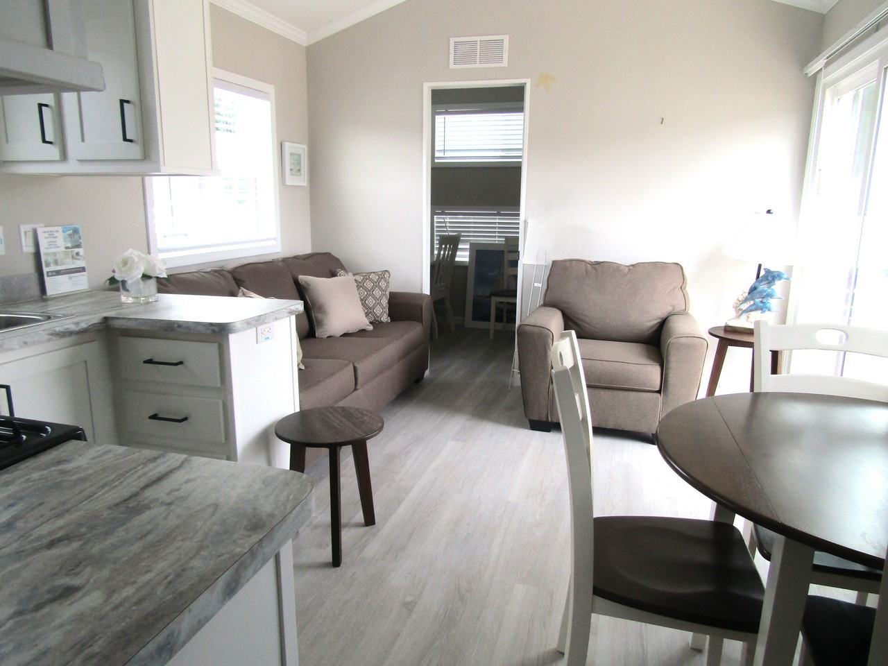 360 Oak Harbor Cp #360 - Photo 4 of 12