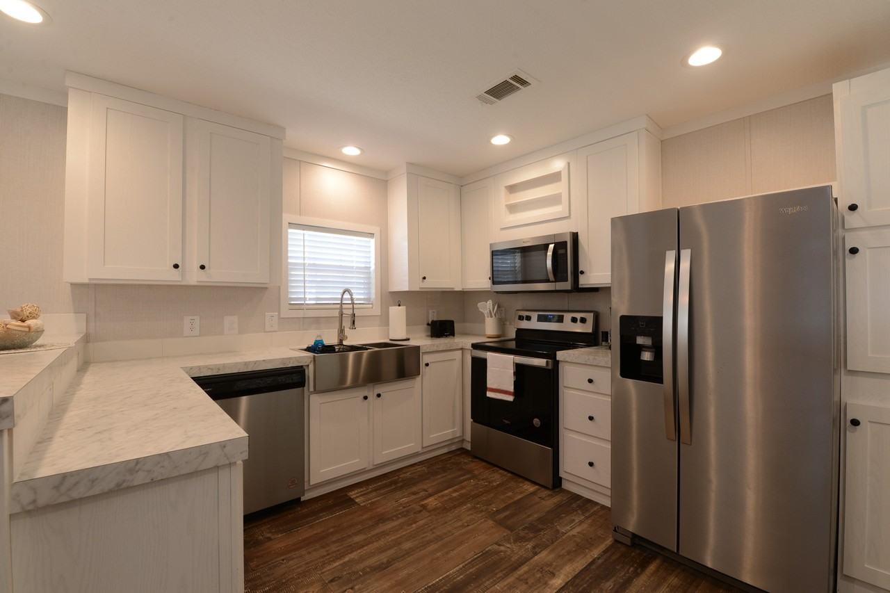 6604 Lakewood Dr Unit A #168 - Photo 6 of 21