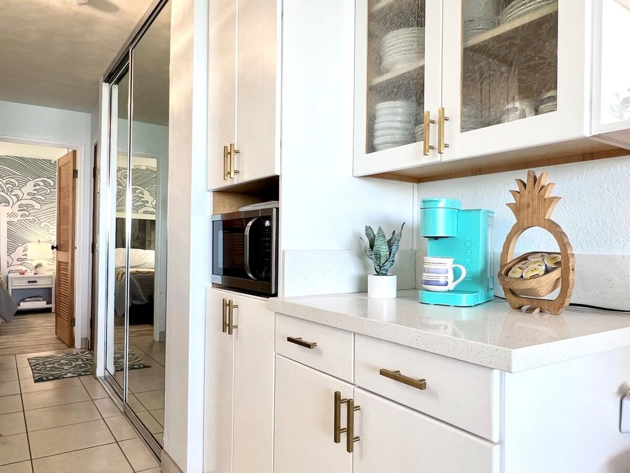 190 Hauoli St #1036014P - Photo 3 of 32